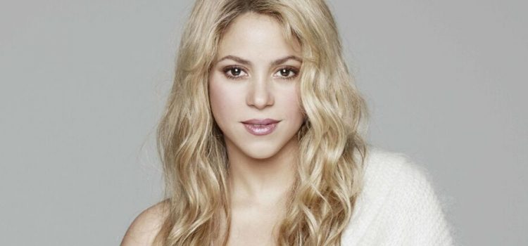 ¿Shakira tendría que salir huyendo de España?