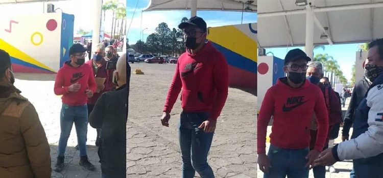 Joven duranguense se alquila para hacer fila