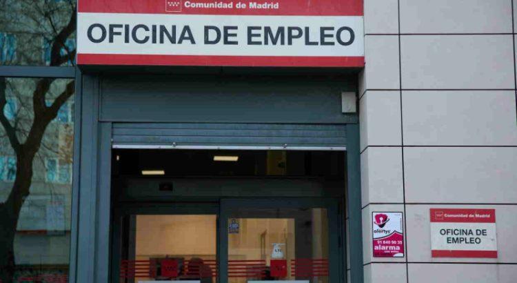 El desempleo en España se situó en el 12,87% a finales de 2022