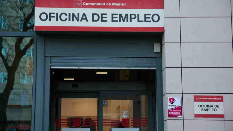 El desempleo en España se situó en el 12,87% a finales de 2022