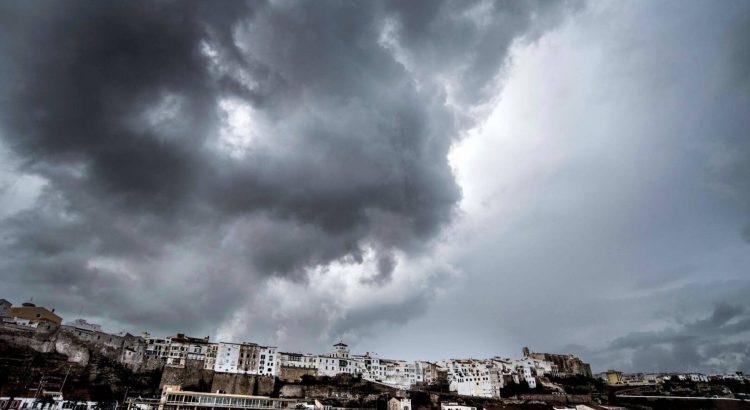Alerta Meteorológica: DANA histórica se cierne sobre la costa Mediterránea