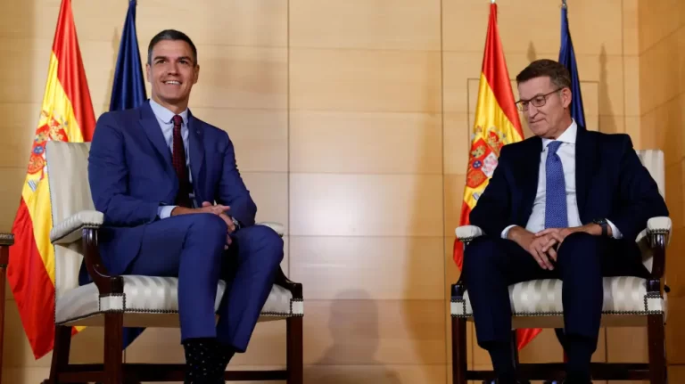 El PSOE rechaza oferta del PP para apoyar investidura de Feijóo
