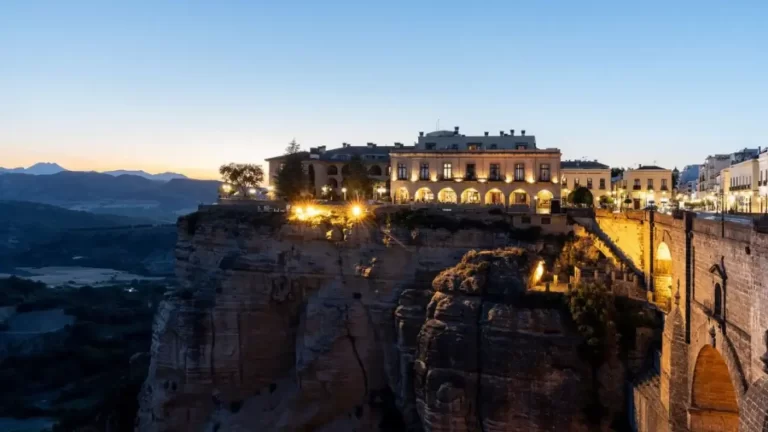 Ronda: Un tesoro cultural en el corazón de Málaga