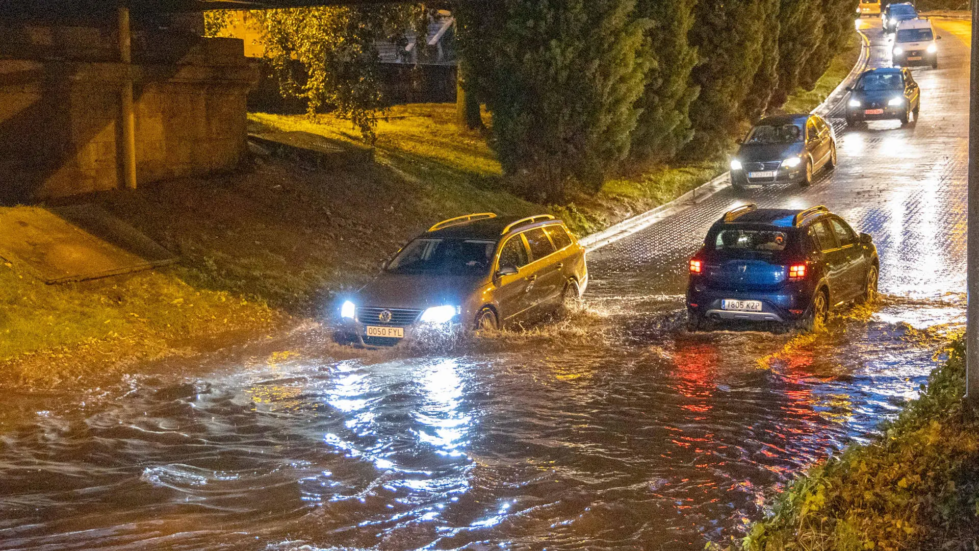 Alerta meteorológica en España debido a la formación de una DANA con lluvias intensas y tormentas.