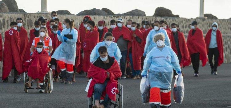 Aumento de llegadas de migrantes preocupa en Canarias