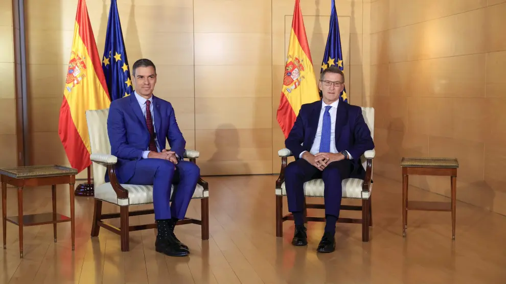 Feijóo plantea una salida a la investidura de Sánchez para evitar el pacto con Puigdemont