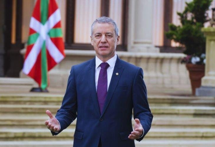 Gobierno considera "legítima" la propuesta de Urkullu sobre la Constitución