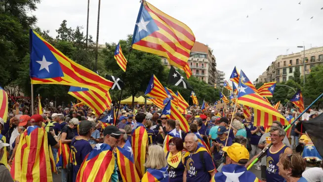 Manifestación independentista en la Diada de Cataluña con participación de partidos Pro-Independencia