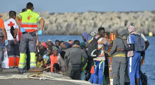 España destina 50 millones de euros para ayudar a Canarias en la atención de migrantes