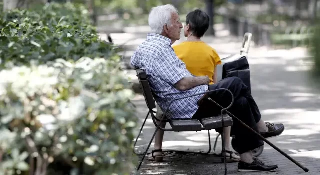 Reforma de pensiones en España: el reto de alargar la vida laboral para sostener el sistema