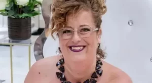 Tras varias decepciones, se casó … con ella misma