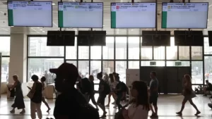 Acuerdo de último minuto desconvoca huelga ferroviaria en España
