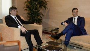 Acuerdo entre Pedro Sánchez y Carles Puigdemont allana el camino para la investidura