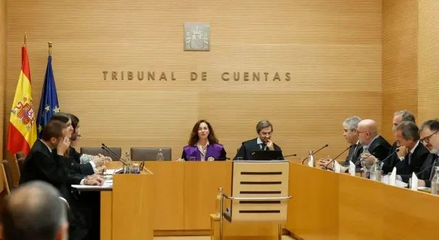 Inicia juicio contable contra expresidentes catalanes por gastos del 1-O