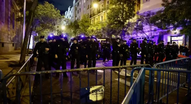 Protestas en Madrid contra la amnistía desbordan sede del PSOE