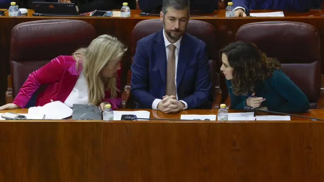 El PP de Madrid asegura apoyo para leyes clave en la asamblea