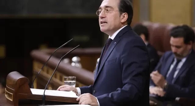 España impulsa la oficialidad del catalán, gallego y euskera en la UE