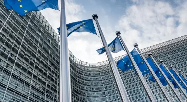 La Comisión Europea considera supervisar la reforma del CGPJ en España