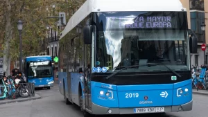 Madrid celebra un año de flota de autobuses 100% eléctrica