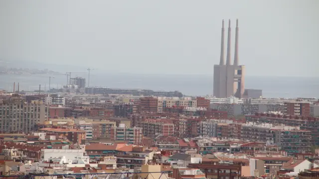 Aviso por contaminación atmosférica en la conurbación de Barcelona