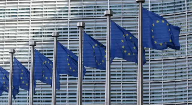 Comisión Europea inicia expediente de infracción contra España