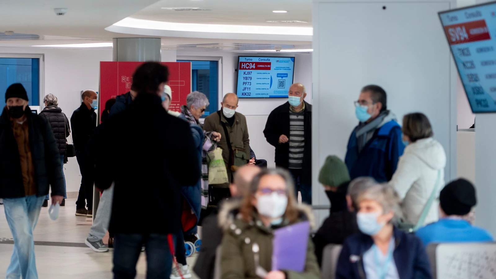 Madrid planea levantar obligatoriedad de mascarillas en centros de salud y hospitales