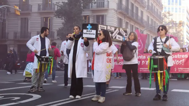 Enfermeras de Cataluña mantiene la huelga indefinida