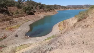 Debaten sobre el uso de 'pozos de sequía' ante la crisis hídrica en Cataluña y Andalucía