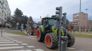 Agricultores prevén colapsar entradas de Barcelona