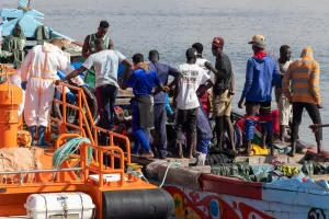 El Gobierno declara a Canarias prioridad en inmigración ante llegada récord