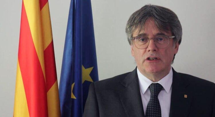 Carles Puigdemont regresa a Barcelona después de siete años a pesar de una orden de detención en su contra