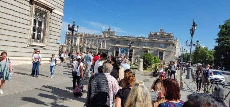 La actividad turística en España alcanzó 184.002 millones en 2023, un 17% más que 2019