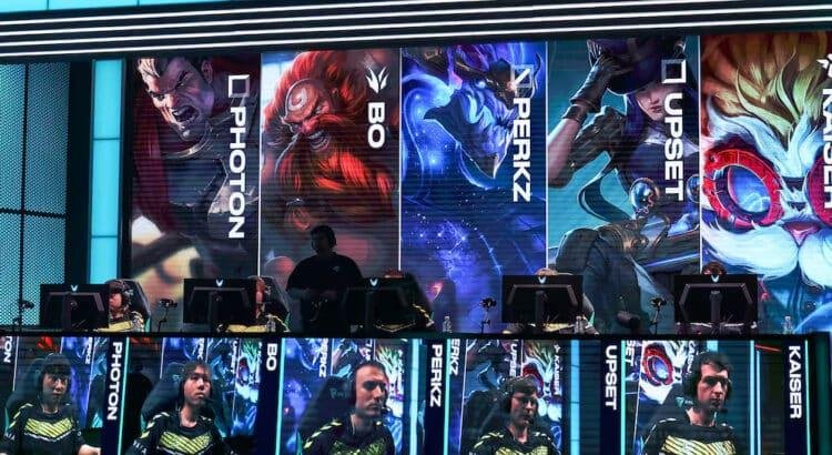 La LEC llegará a España de la mano de Movistar KOI