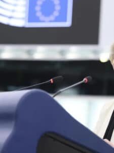 La UE publica lista de productos de EU sobre los que plantea imponer aranceles