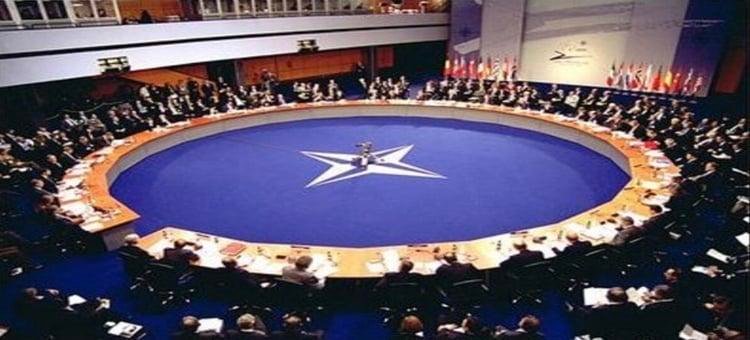 La OTAN quiere que Europa multiplique por cinco su defensa aérea