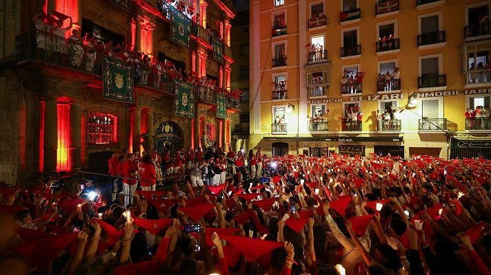 Pamplona pone fin a los Sanfermines de 2025 con el tradicional “Pobre de Mí”