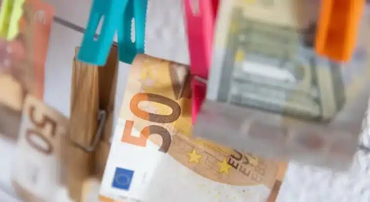 Banco de España aprecia baja exposición del país a riesgos geopolíticos por la composición de la inversión