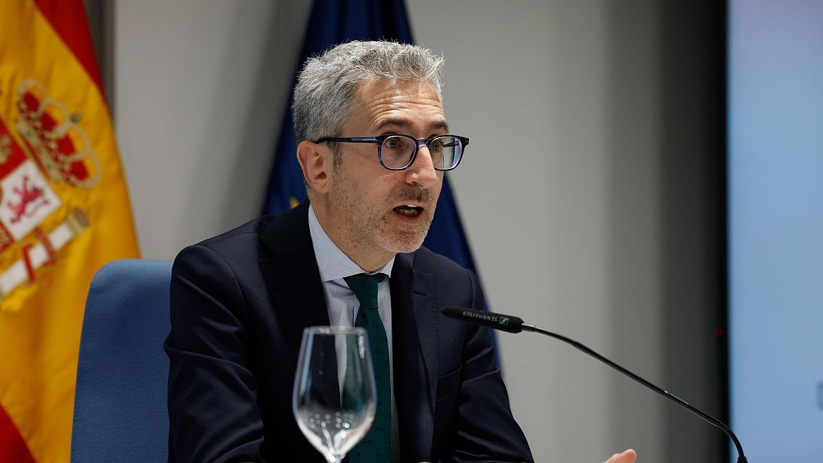 El Gobierno propone a las autonomías una financiación récord y un margen de deuda de 5.849 millones de euros