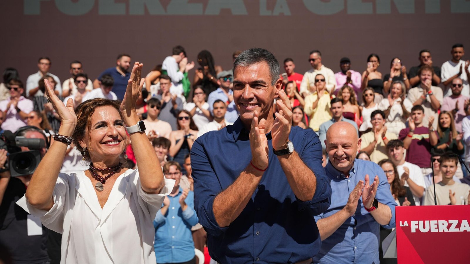 Sánchez arranca la precampaña con la vivienda por bandera y un aviso a la oposición: “Seré un perro, pero no tengo amo”